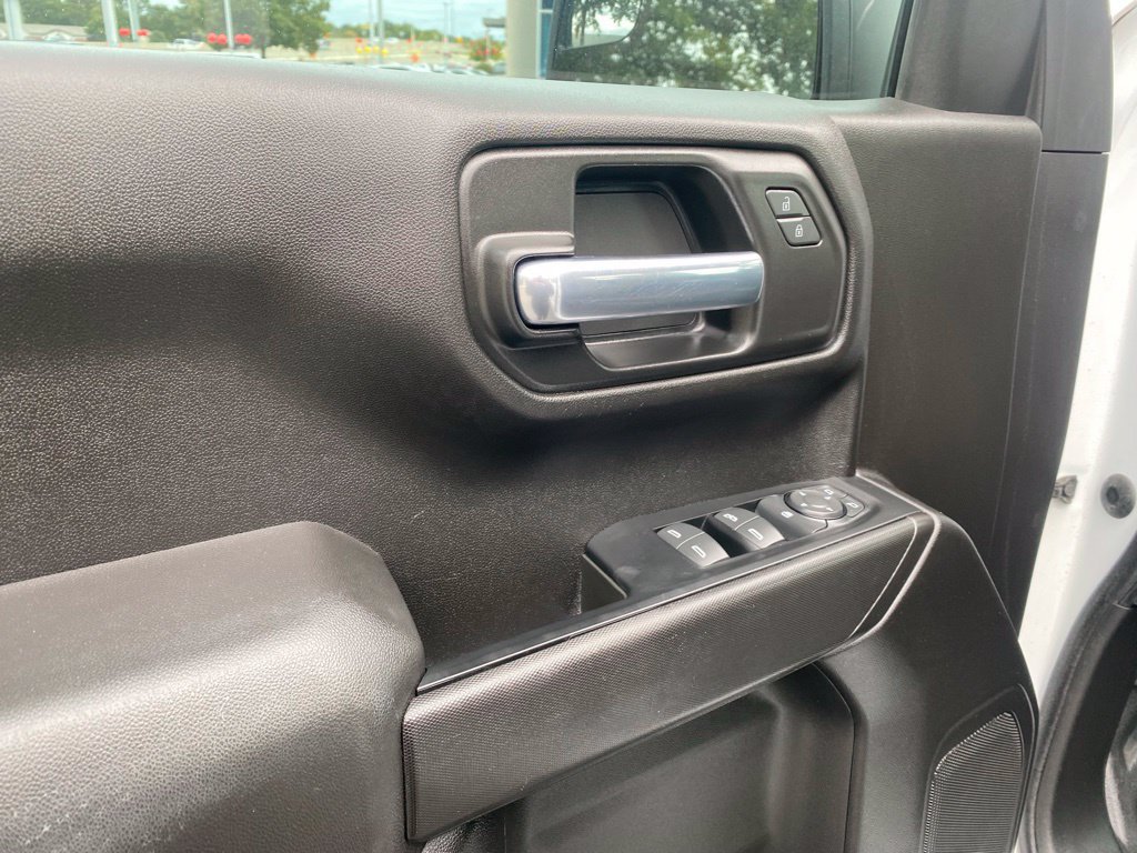 Used 2023 GMC Sierra 1500 Pro w/ Pro Value Package AWD/4WD image 11