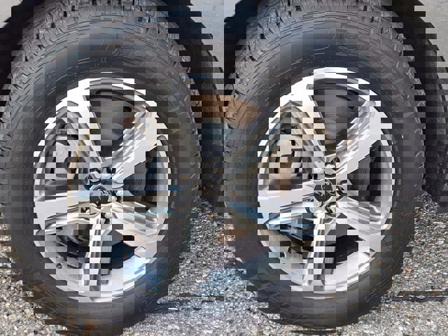 Certified 2023 Ford Edge SEL w/ Convenience Package image 30