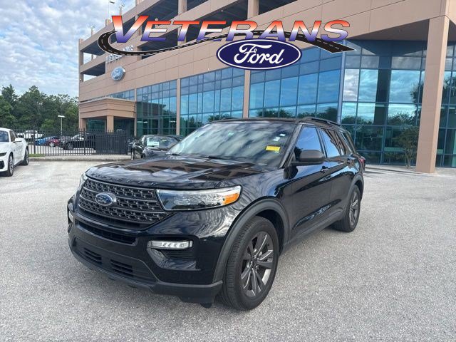 Certified 2021 Ford Explorer XLT w/ Equipment Group 202A