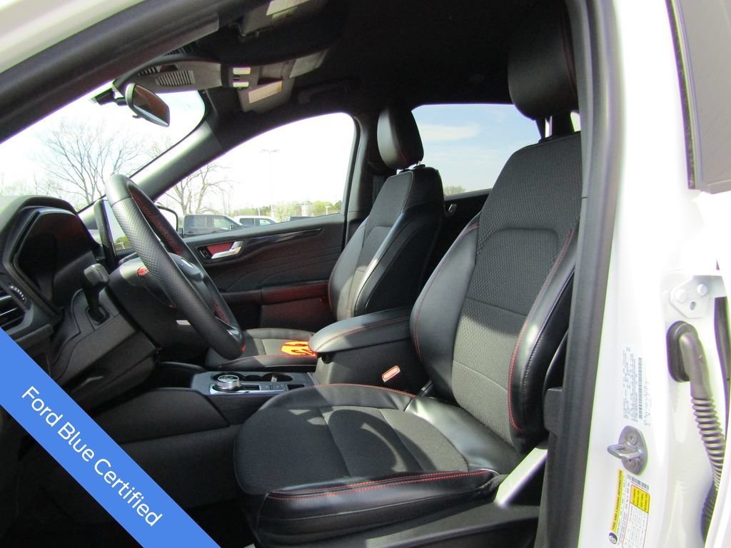 Certified 2023 Ford Escape ST-Line Select w/ Tech Pack #2 AWD/4WD image 15