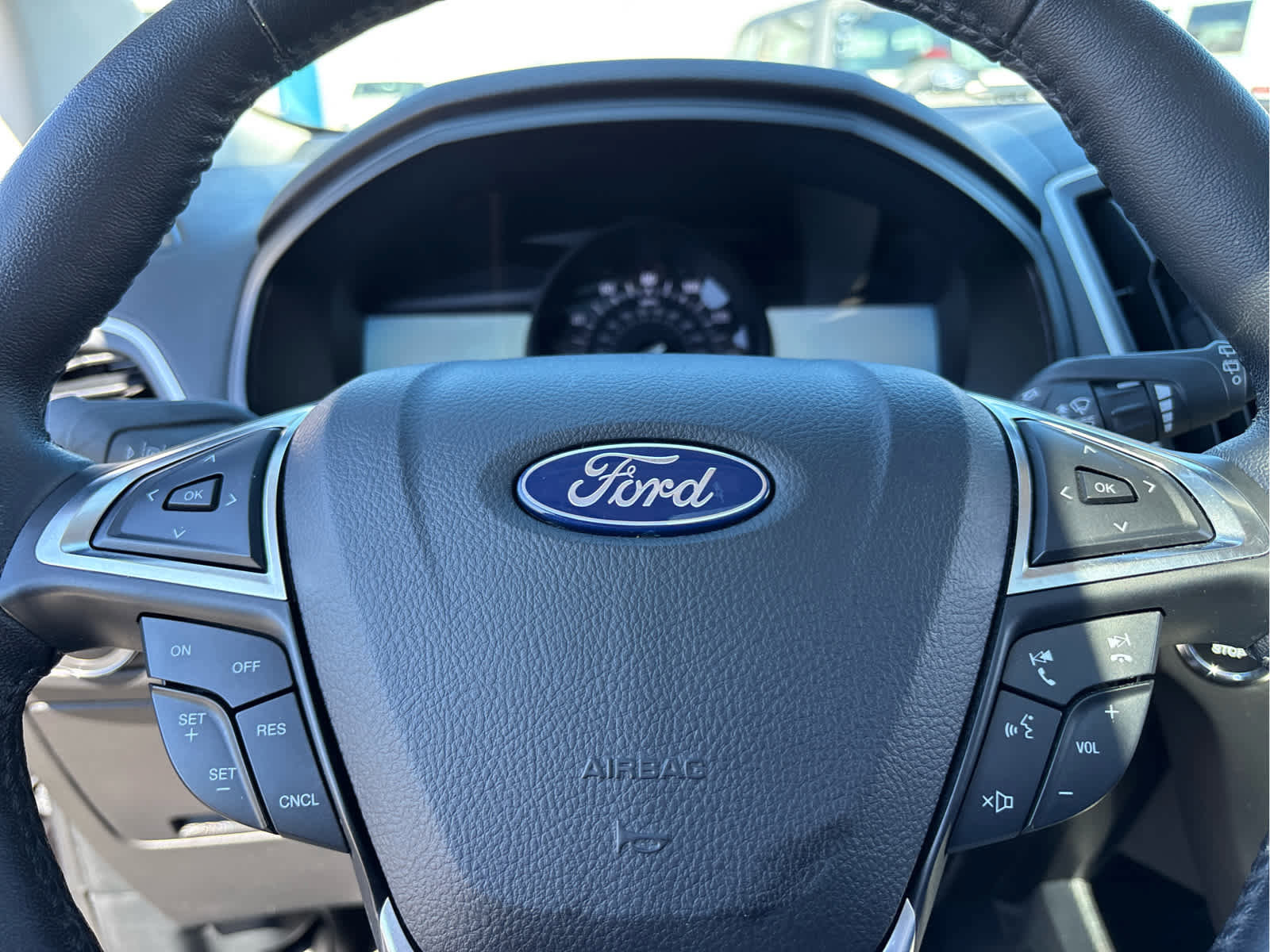 Certified 2023 Ford Edge SEL w/ Convenience Package image 15