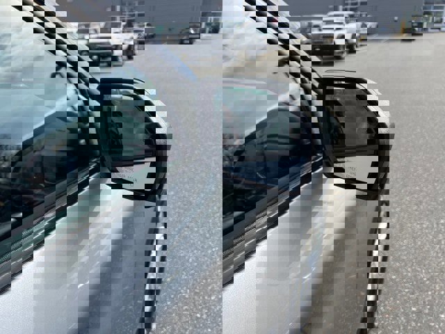 Certified 2022 Ford Explorer XLT w/ Equipment Group 202A image 37