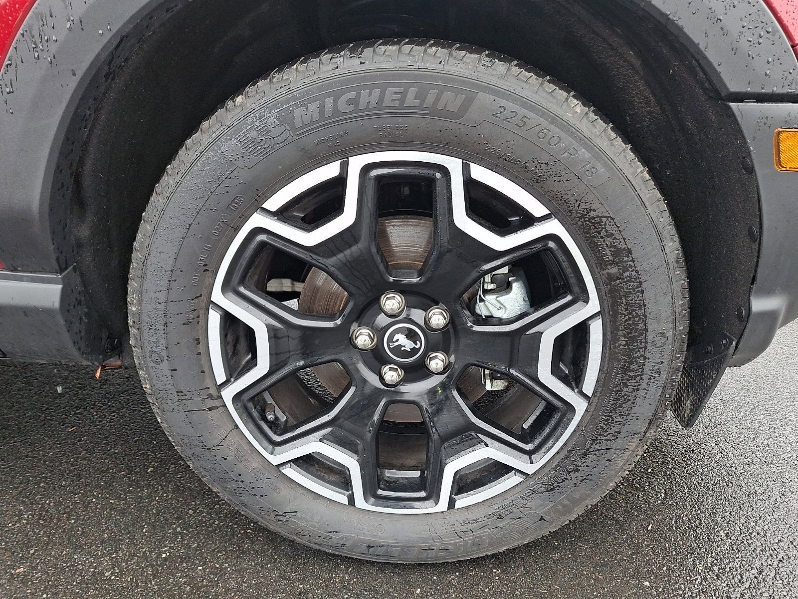 Certified 2025 Ford Bronco Sport Outer Banks w/ Outer Banks Tech Package+ AWD/4WD image 8