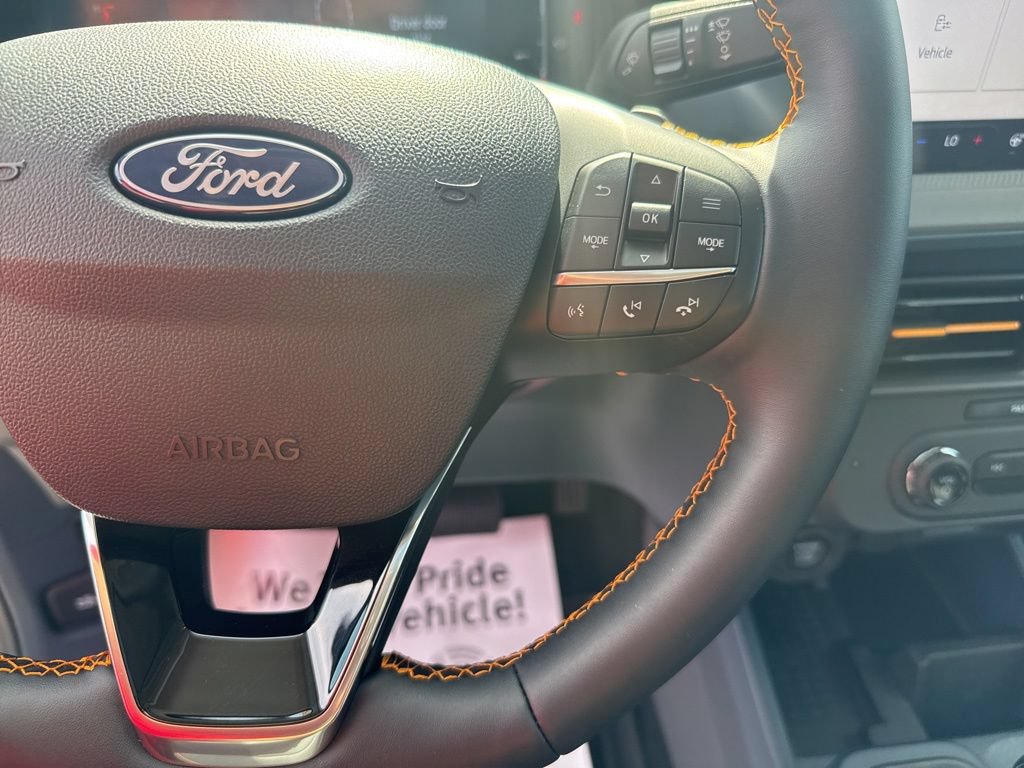 Certified 2025 Ford Maverick Tremor AWD/4WD image 19