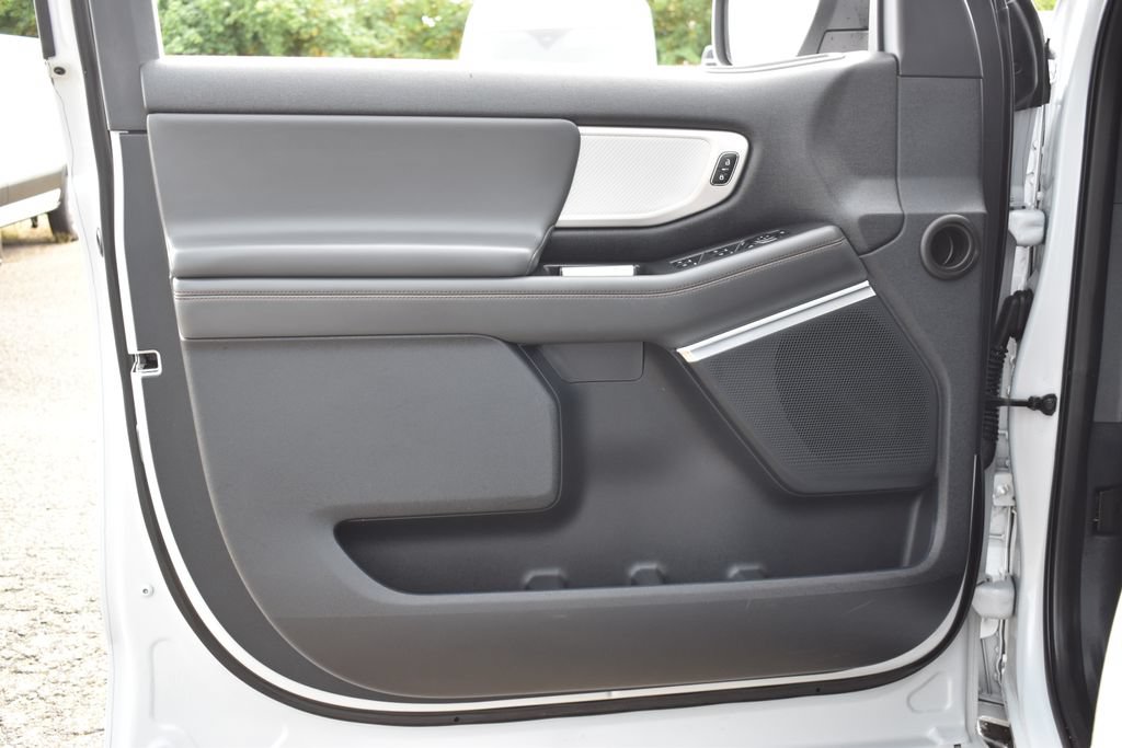 Certified 2025 Ford Expedition Max Active AWD/4WD image 24