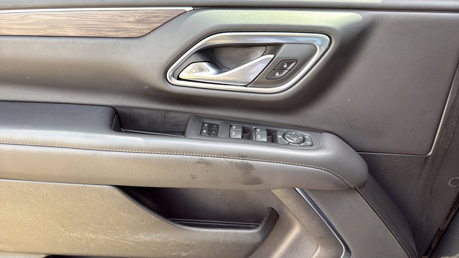 Used 2021 Chevrolet Tahoe Z71 AWD/4WD image 11