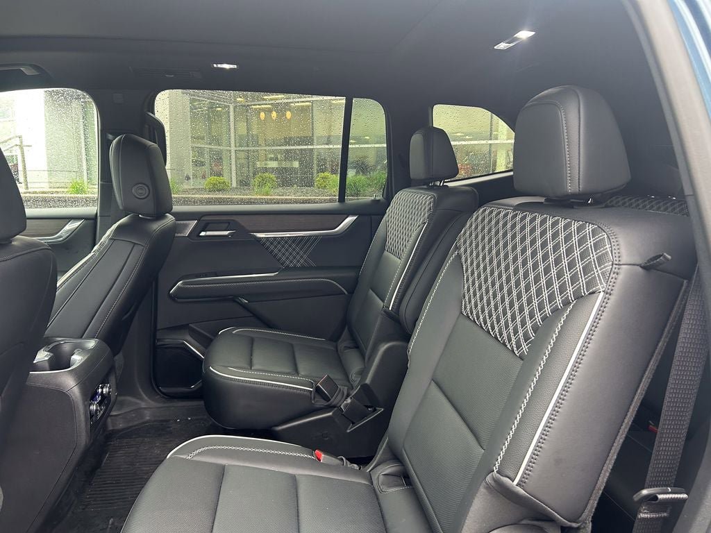 Used 2025 GMC Acadia Denali w/ Super Cruise Package AWD/4WD image 14