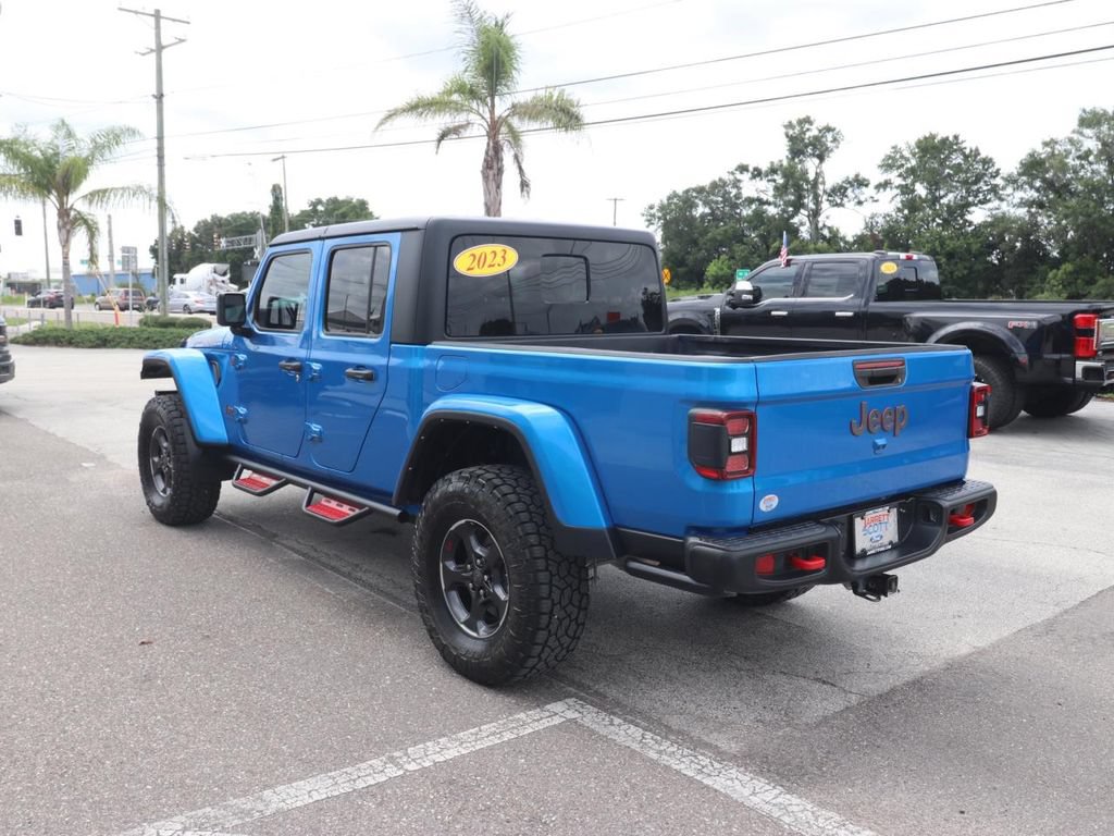 Used 2023 Jeep Gladiator Rubicon w/ LED Lighting Group AWD/4WD image 10
