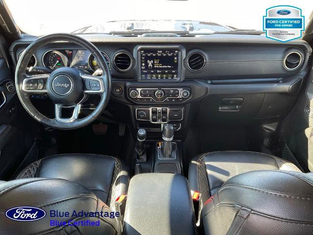 Used 2021 Jeep Wrangler Unlimited Sahara AWD/4WD image 3