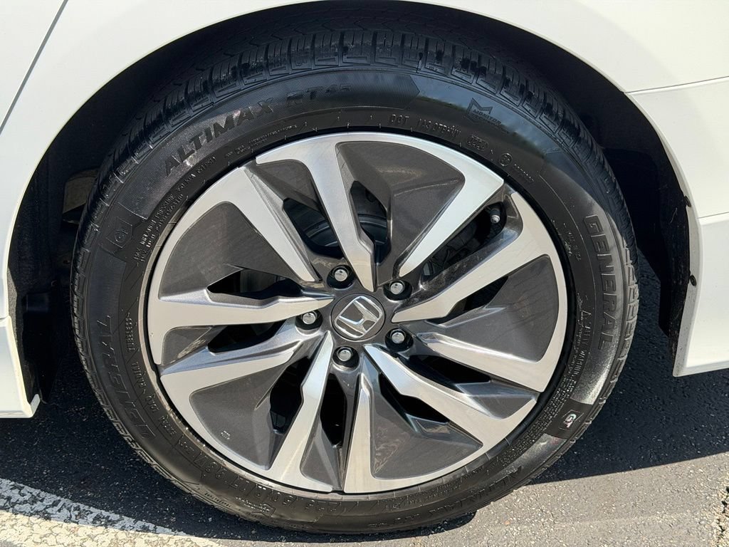 Used 2020 Honda Accord Hybrid image 39