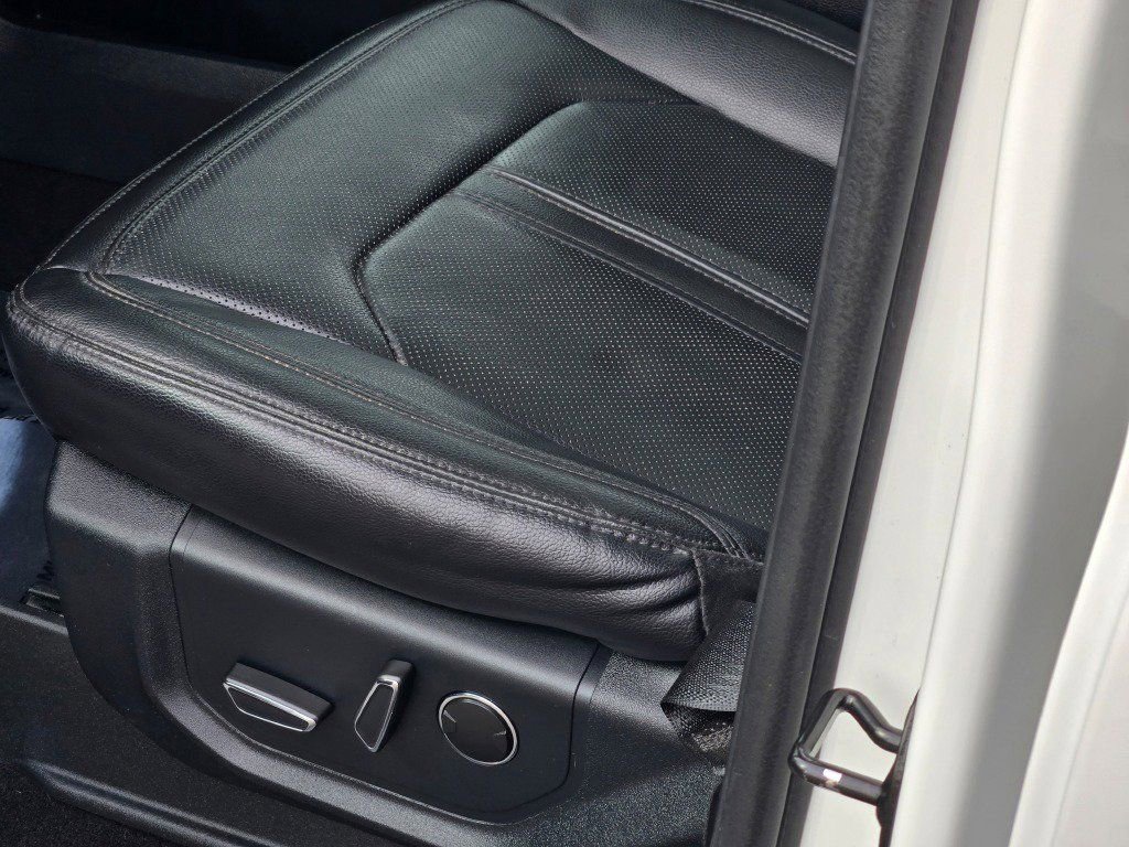 Certified 2021 Ford Expedition Max Limited image 28