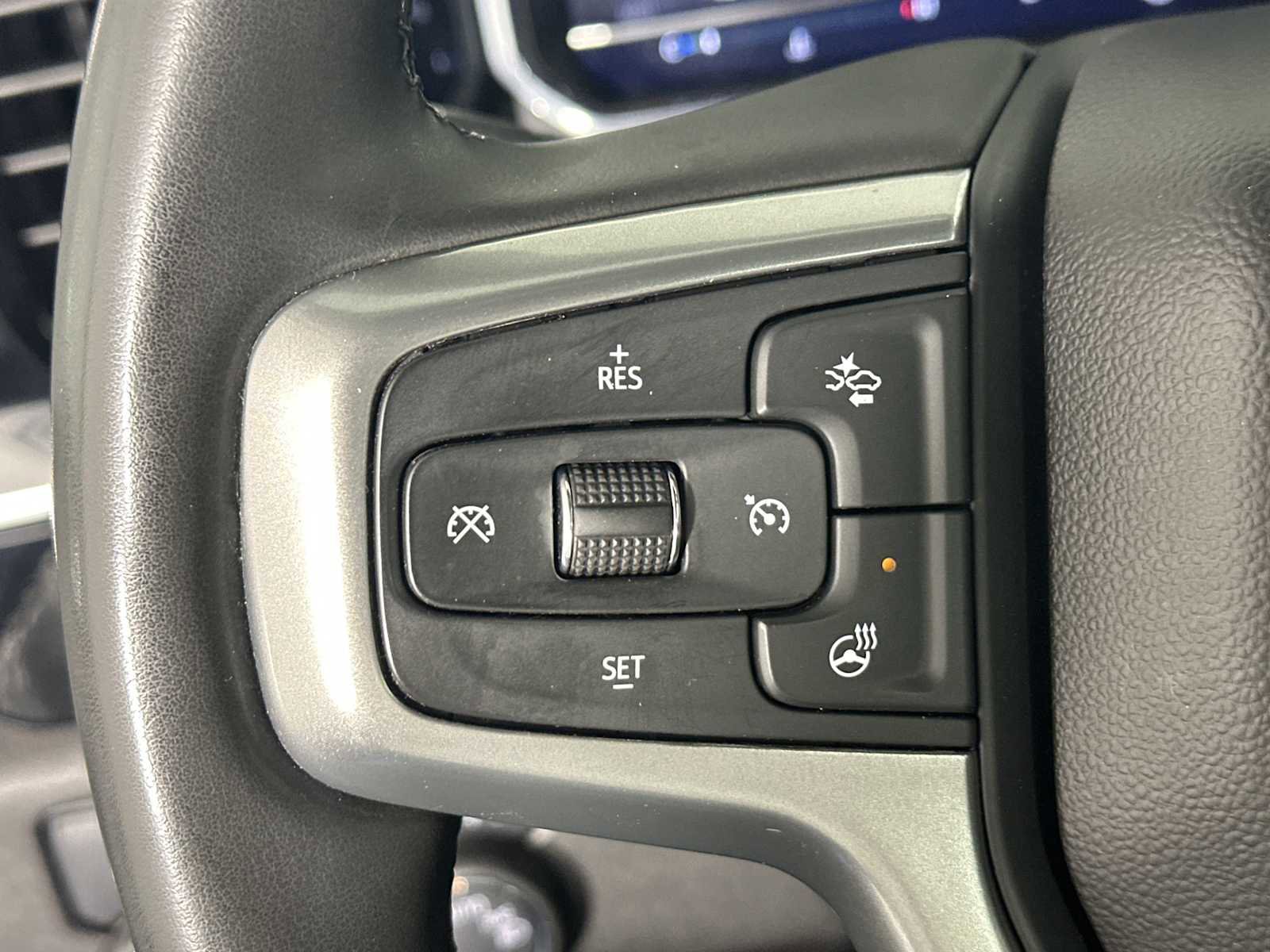 Used 2025 Chevrolet Silverado 1500 LT image 27