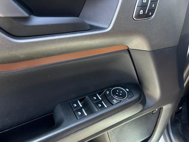 Certified 2025 Ford Bronco Sport Outer Banks w/ Outer Banks Tech Package+ AWD/4WD image 18