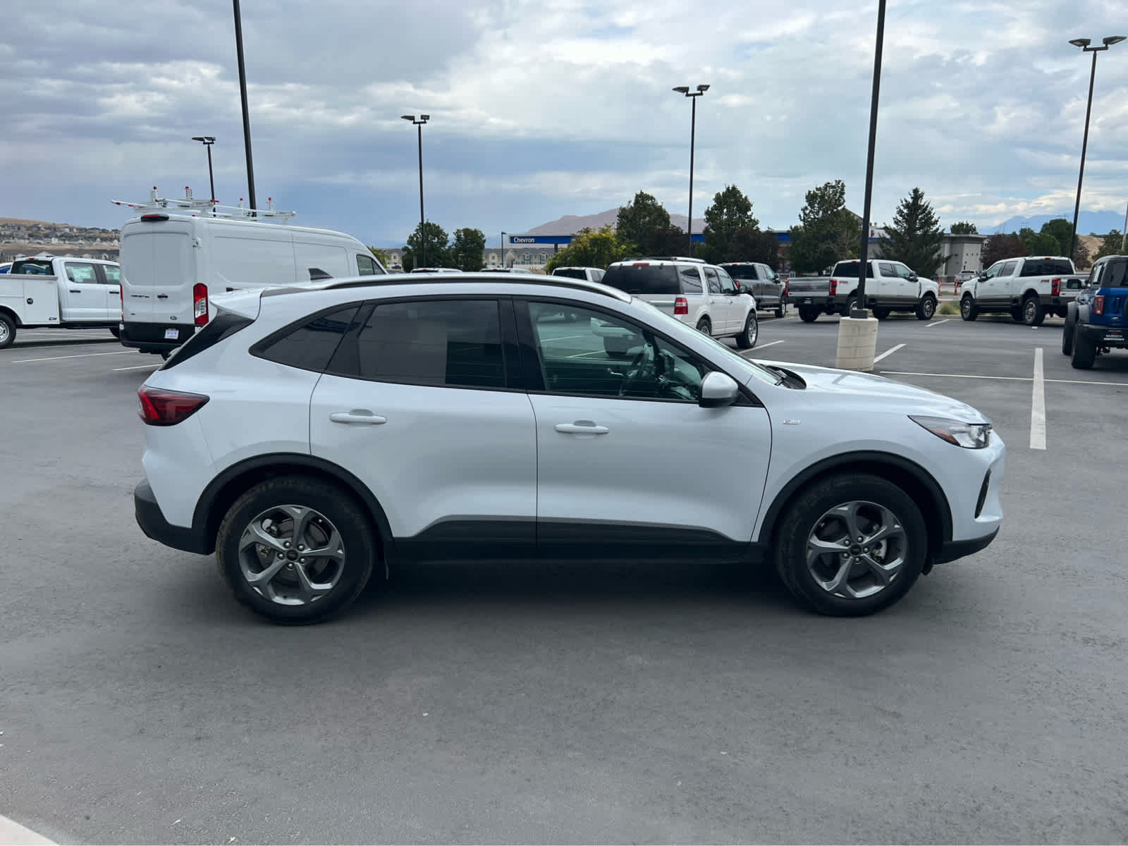 Certified 2025 Ford Escape ST-Line Select AWD/4WD image 6