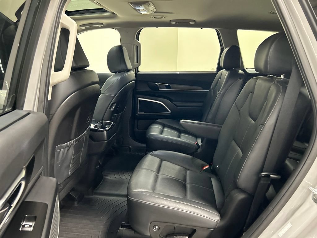 Used 2022 Kia Telluride EX w/ EX Premium Package AWD/4WD image 27