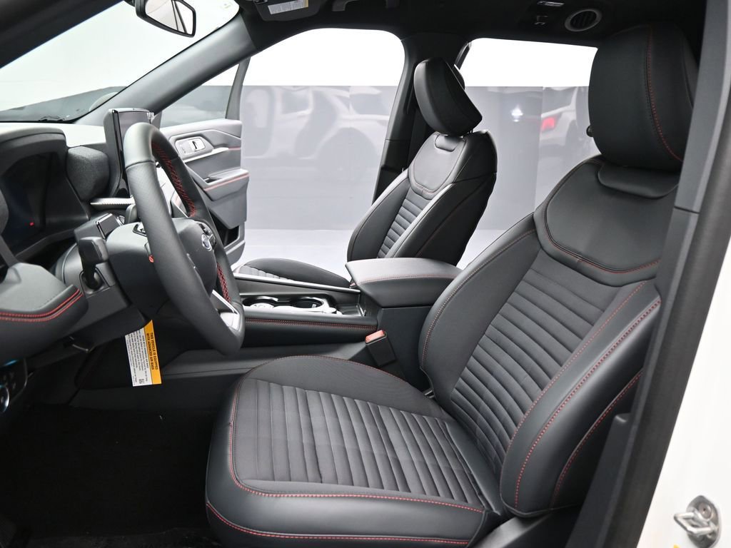 Certified 2025 Ford Explorer ST-Line w/ Premium Package image 10