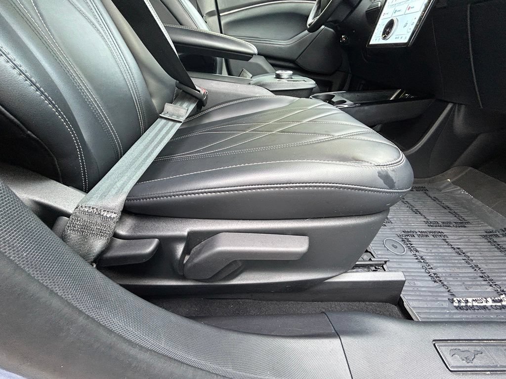 Certified 2022 Ford Mustang Mach-E Select w/ Comfort/Technology Package RWD image 23