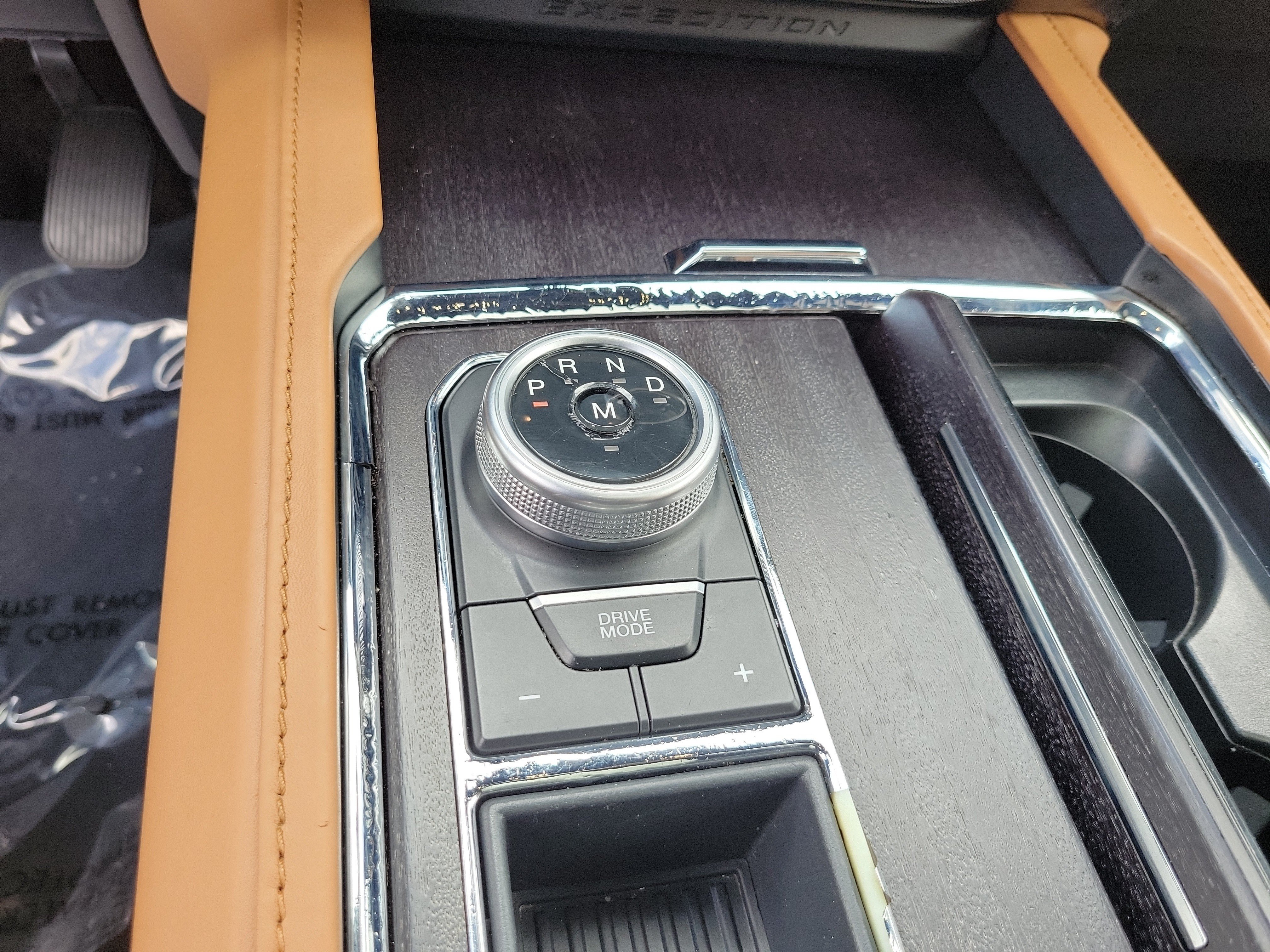 Certified 2023 Ford Expedition Max Platinum RWD image 27
