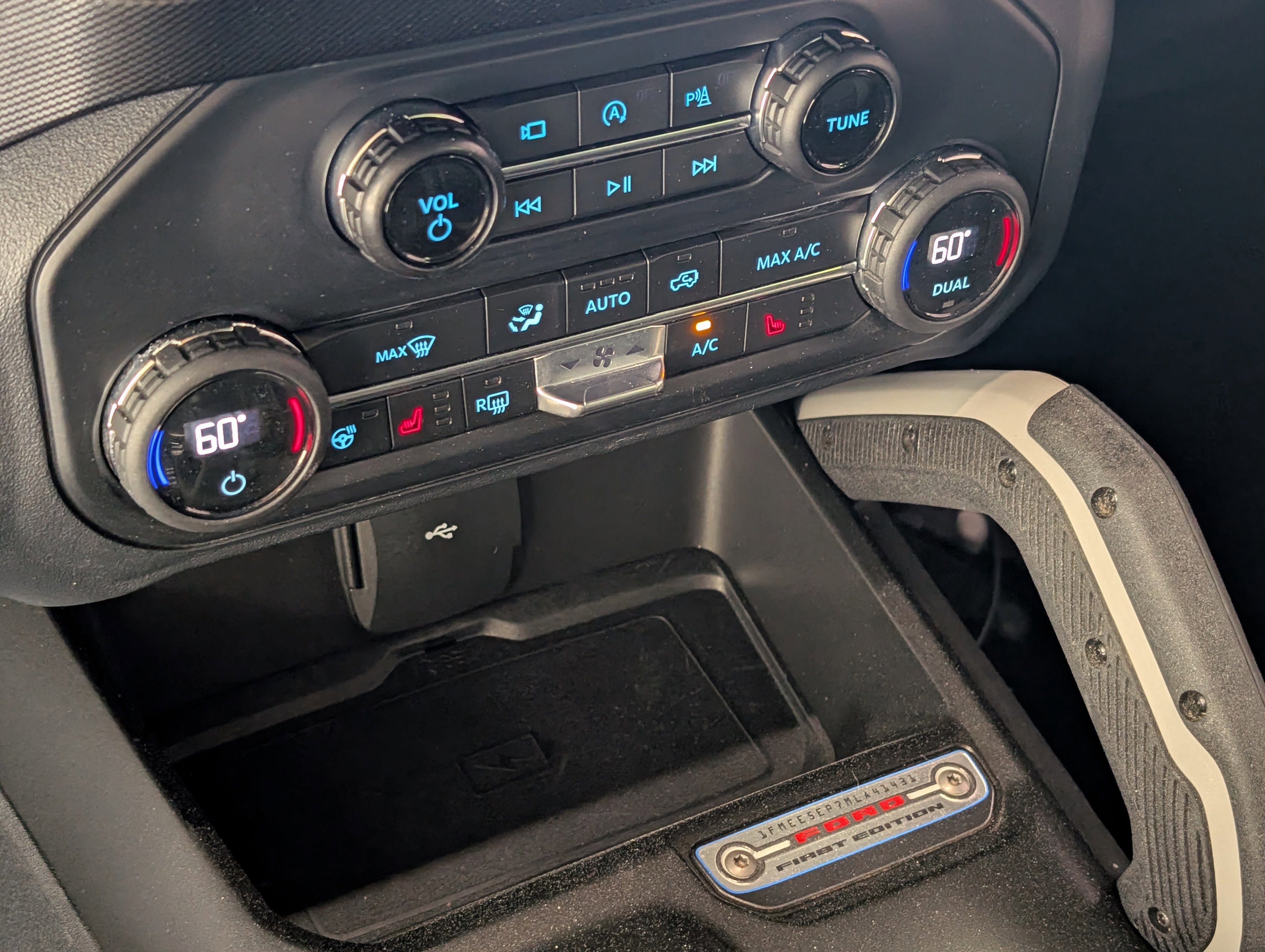 Certified 2021 Ford Bronco First Edition image 23