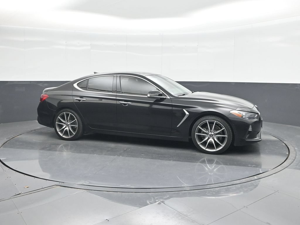 Used 2019 Genesis G70 2.0T Advanced w/ Dynamic Package RWD image 11