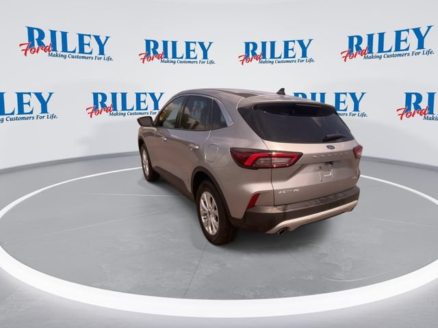 Certified 2023 Ford Escape Active AWD/4WD image 7