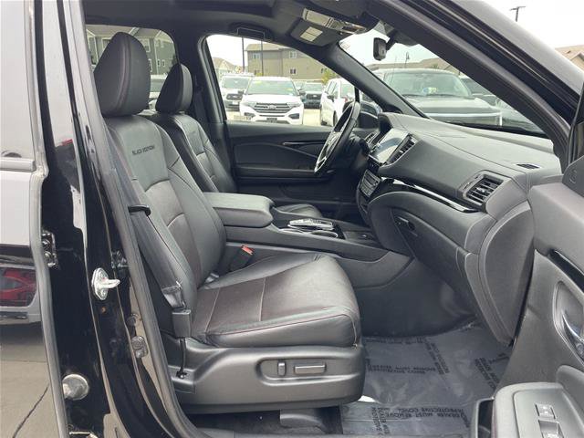 Used 2024 Honda Ridgeline Black Edition image 19