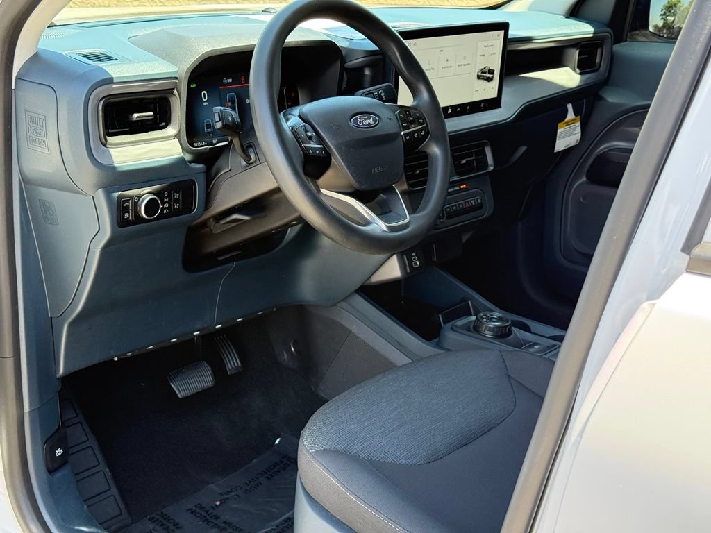 Certified 2025 Ford Maverick XL FWD image 7