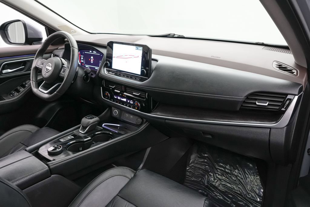 Used 2023 Nissan Rogue Platinum w/ Platinum Premium Package image 24