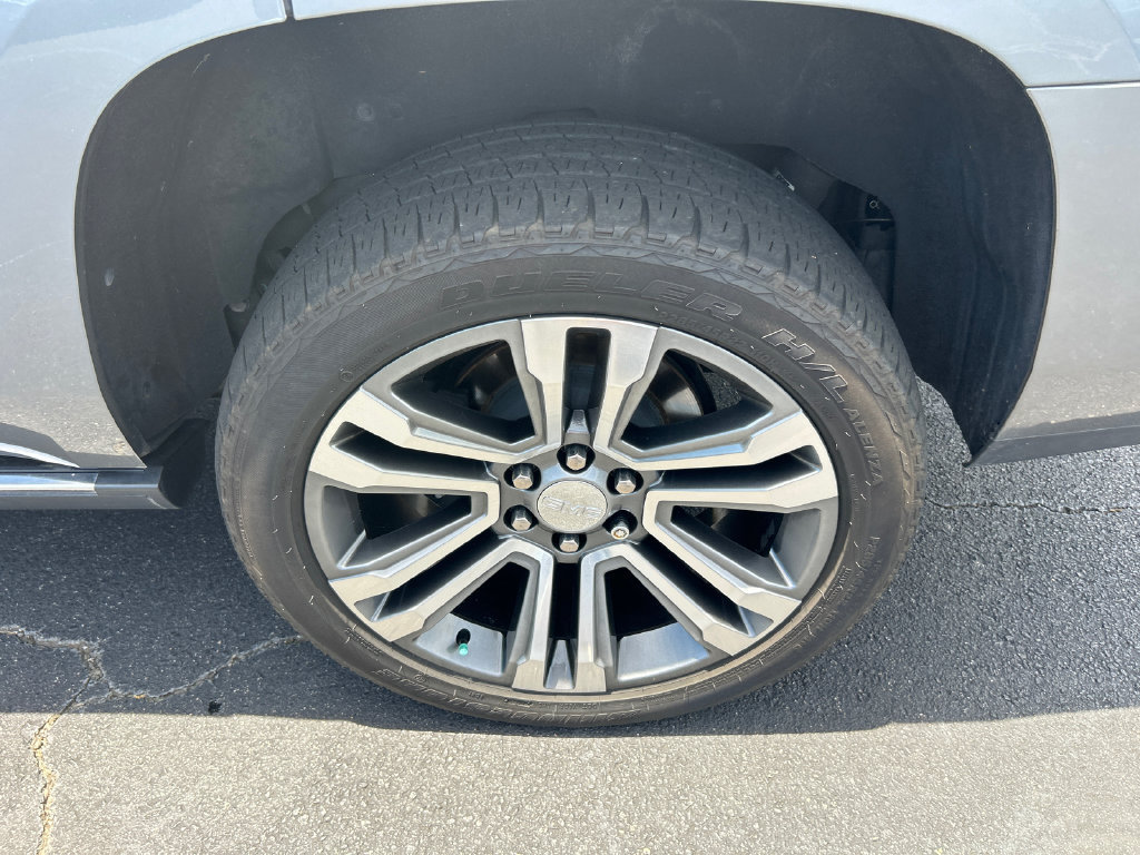 Used 2019 GMC Yukon Denali w/ Denali Ultimate Package AWD/4WD image 20