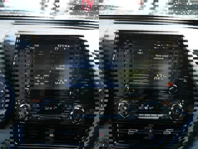 Used 2022 Toyota Highlander XLE image 30