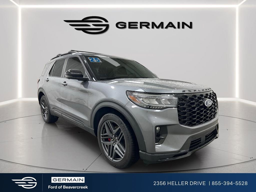 Certified 2025 Ford Explorer ST image 6