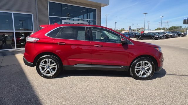 Certified 2018 Ford Edge Titanium w/ Equipment Group 301A AWD/4WD image 2