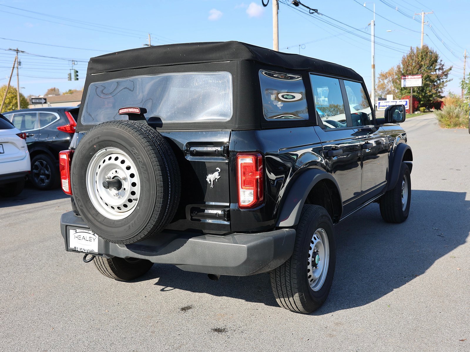 Certified 2023 Ford Bronco 4-Door image 4