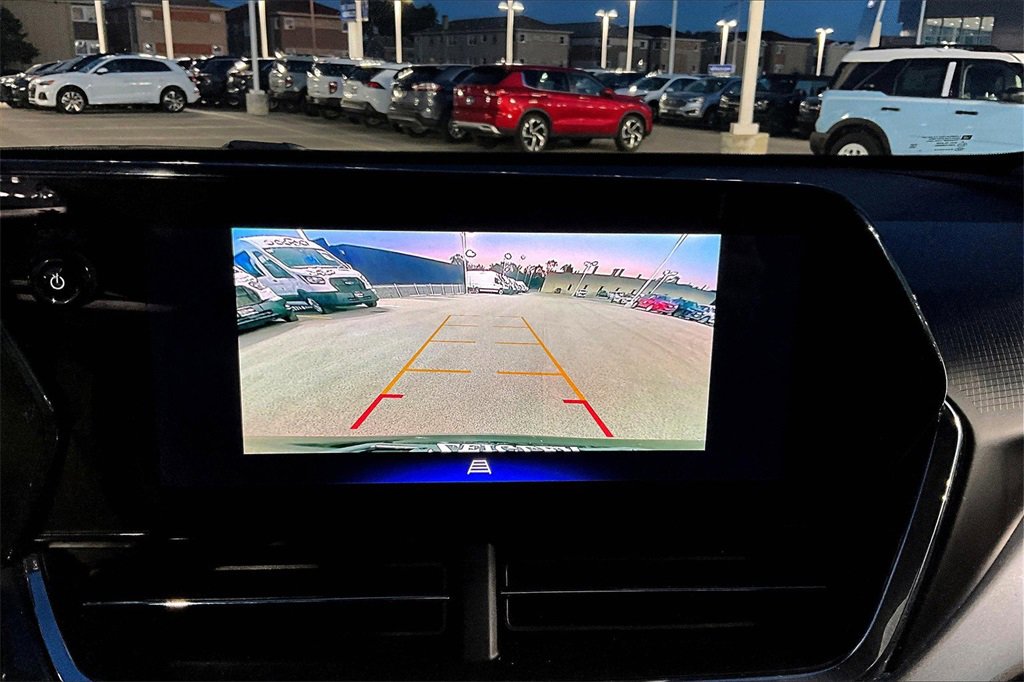 Used 2024 Chevrolet Trax ACTIV w/ Driver Confidence Package image 20