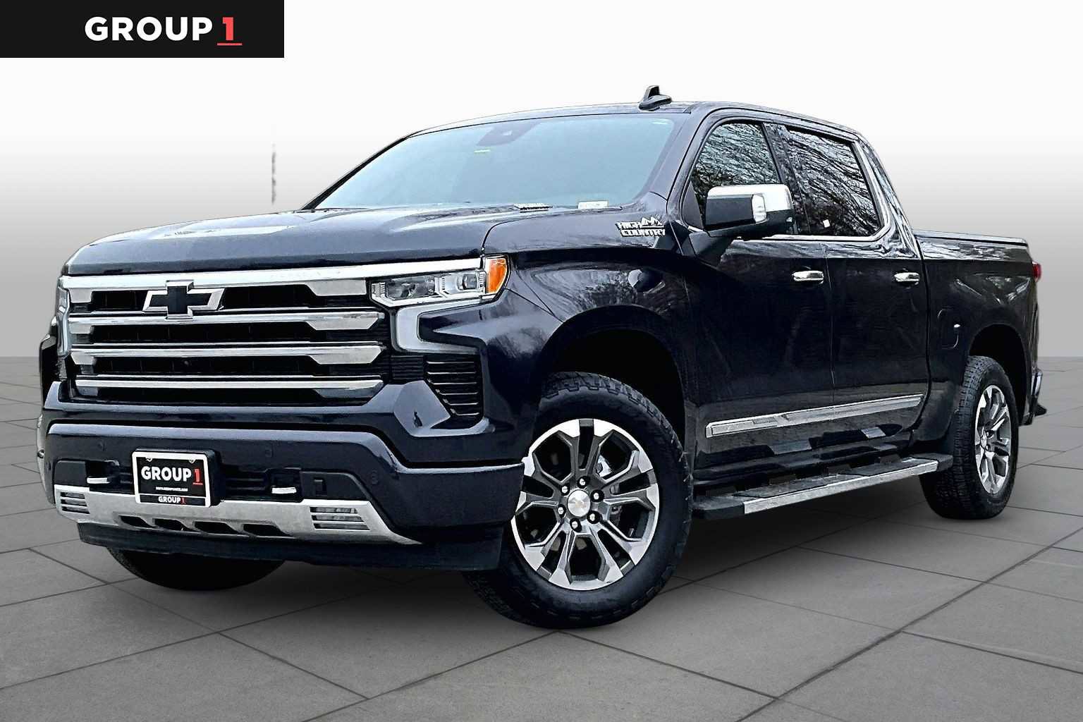 Used 2023 Chevrolet Silverado 1500 High Country w/ Z71 Off-Road Package AWD/4WD image 1