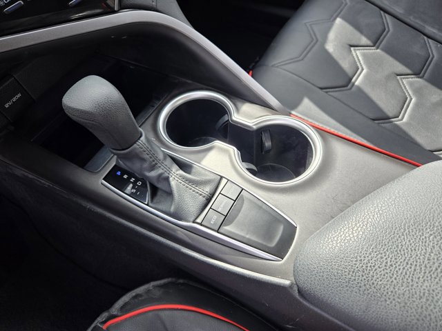 Used 2023 Toyota Camry LE image 18