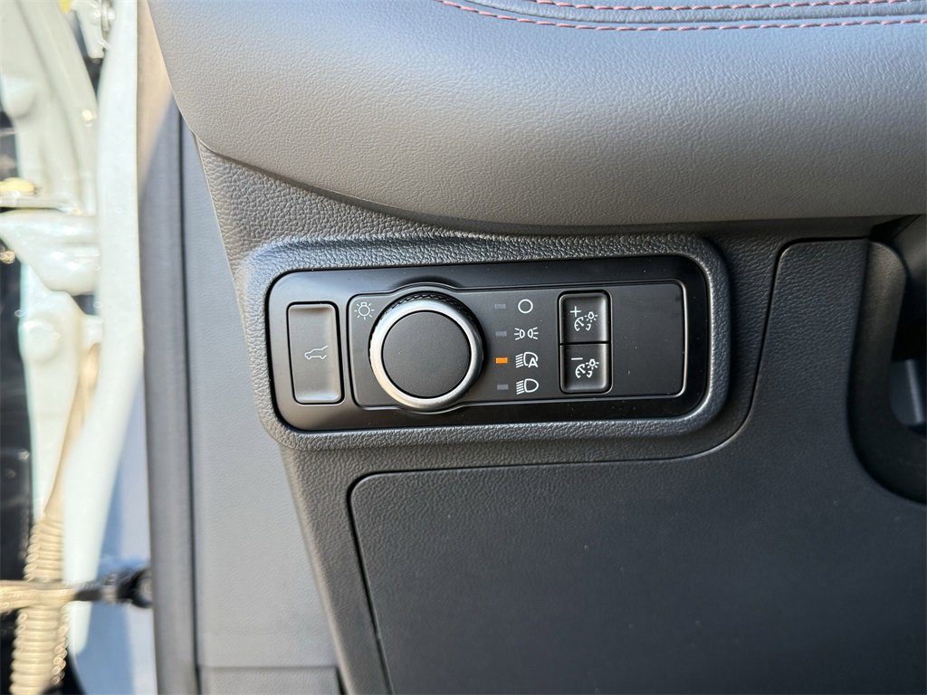 Certified 2025 Ford Explorer Active image 20