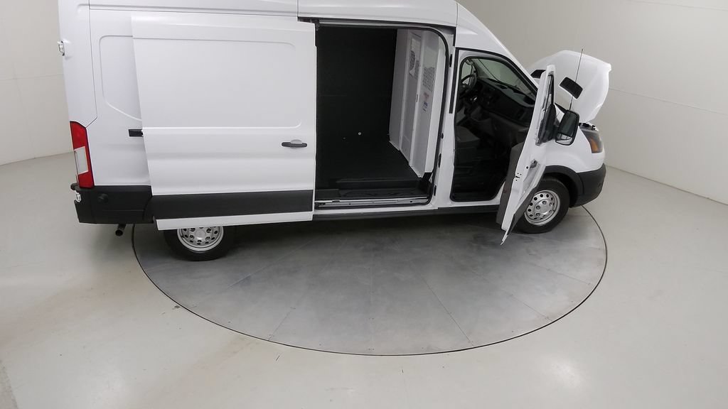 Certified 2024 Ford Transit 250 148 High Roof AWD w/ Interior Upgrade Package image 43