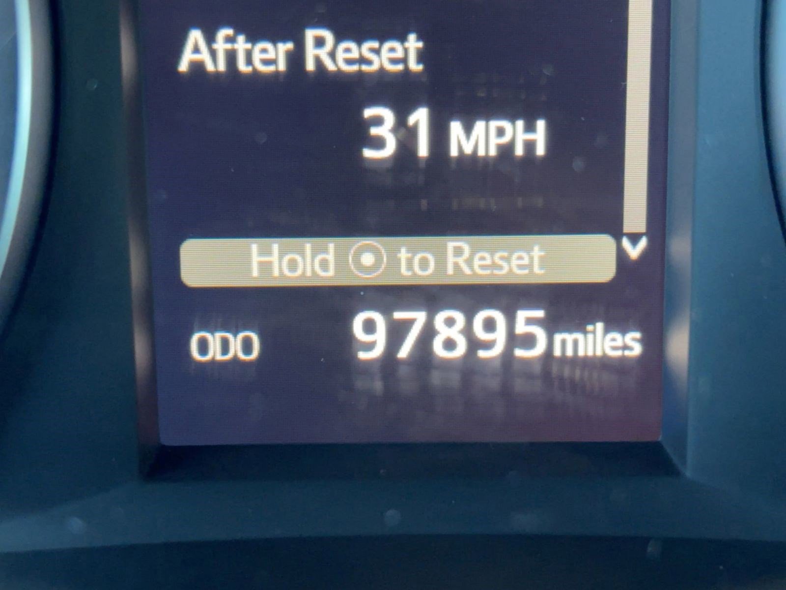 Used 2019 Toyota Highlander LE image 17