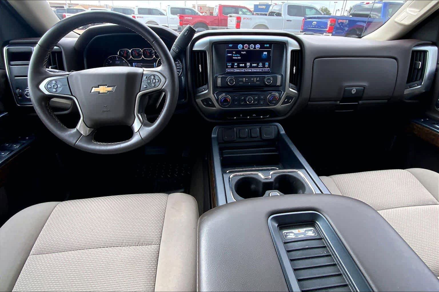 Used 2018 Chevrolet Silverado 1500 LT w/ Texas Edition RWD image 16