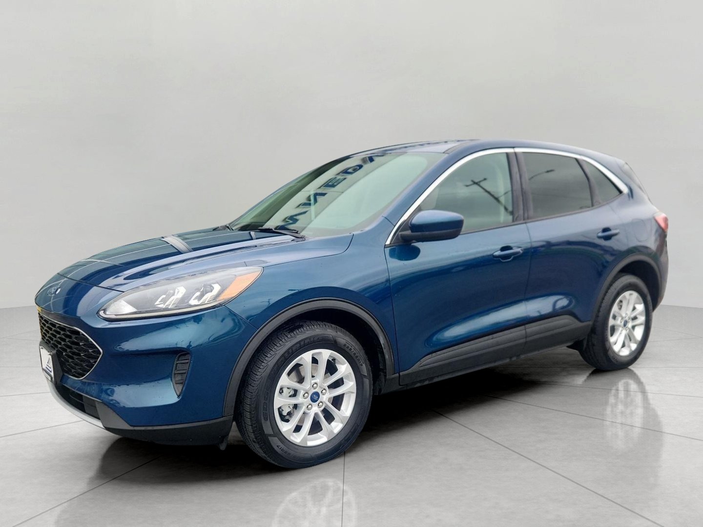 Certified 2020 Ford Escape SE AWD/4WD image 3