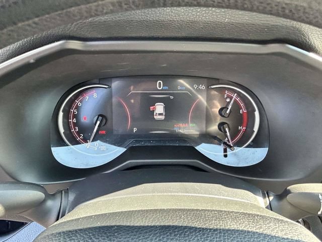 Used 2024 Toyota RAV4 XLE FWD image 5