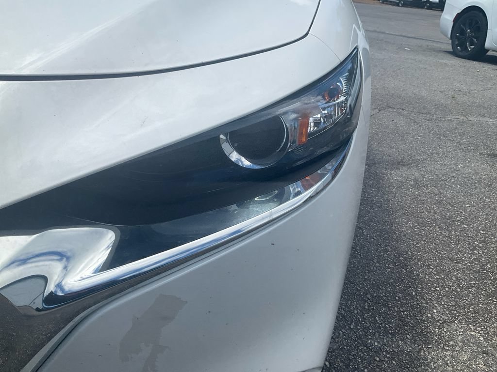 Used 2025 MAZDA MAZDA3 s FWD image 9