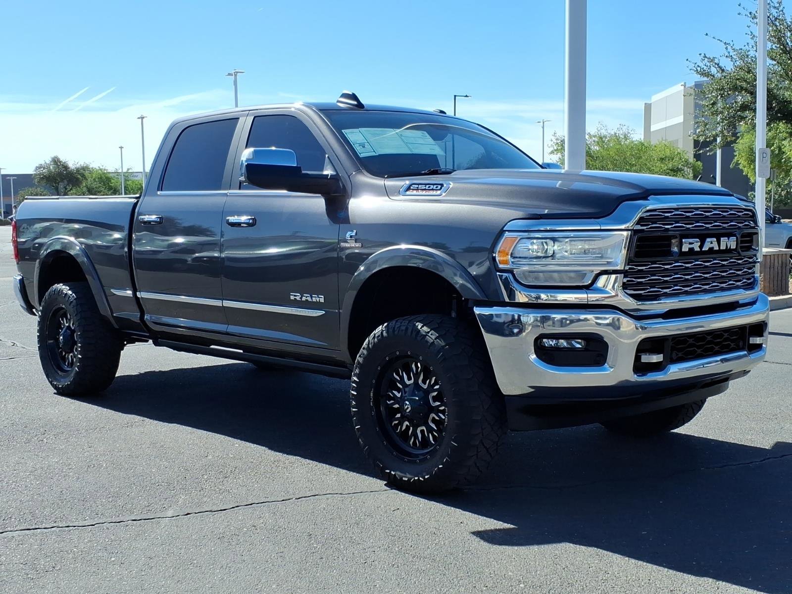 Used 2022 RAM 2500 Limited AWD/4WD image 7