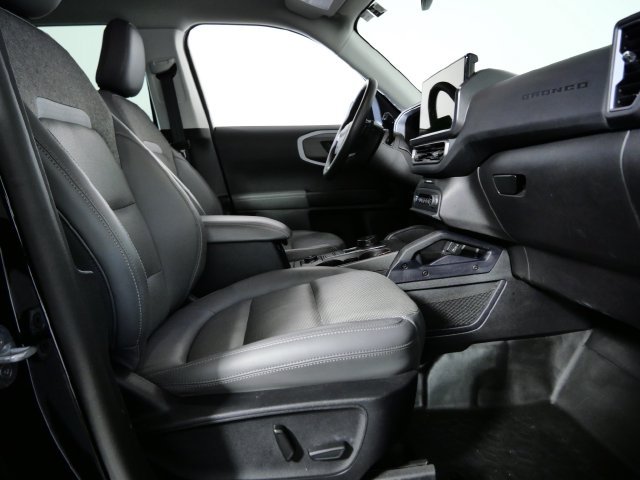 Certified 2025 Ford Bronco Sport Badlands AWD/4WD image 11