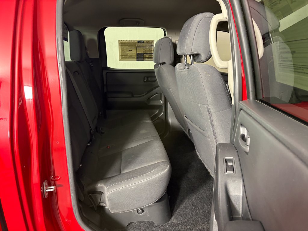 Used 2022 Nissan Frontier S w/ Technology Package AWD/4WD image 31