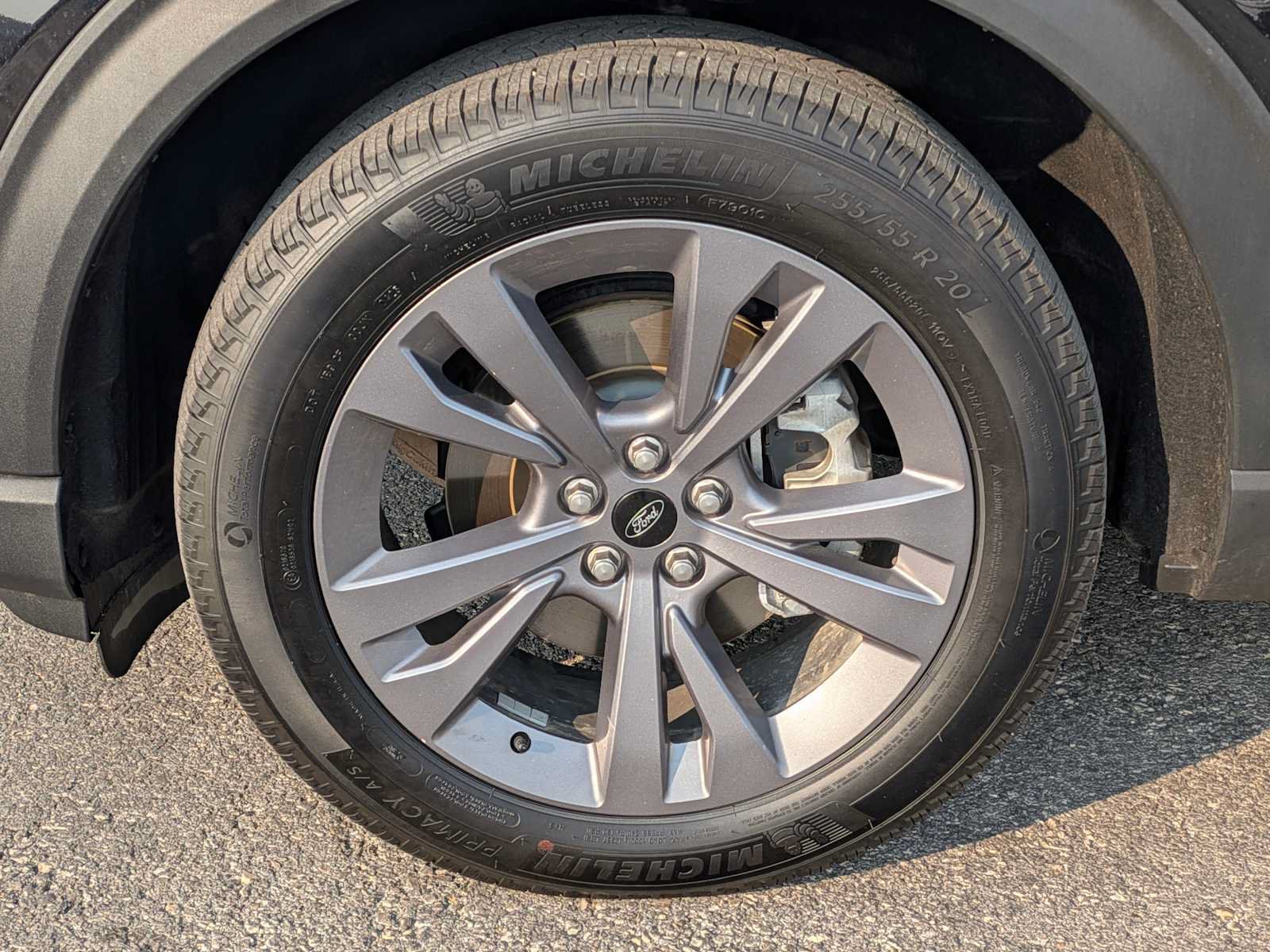 Certified 2025 Ford Explorer Active w/ Active Comfort Package AWD/4WD image 12