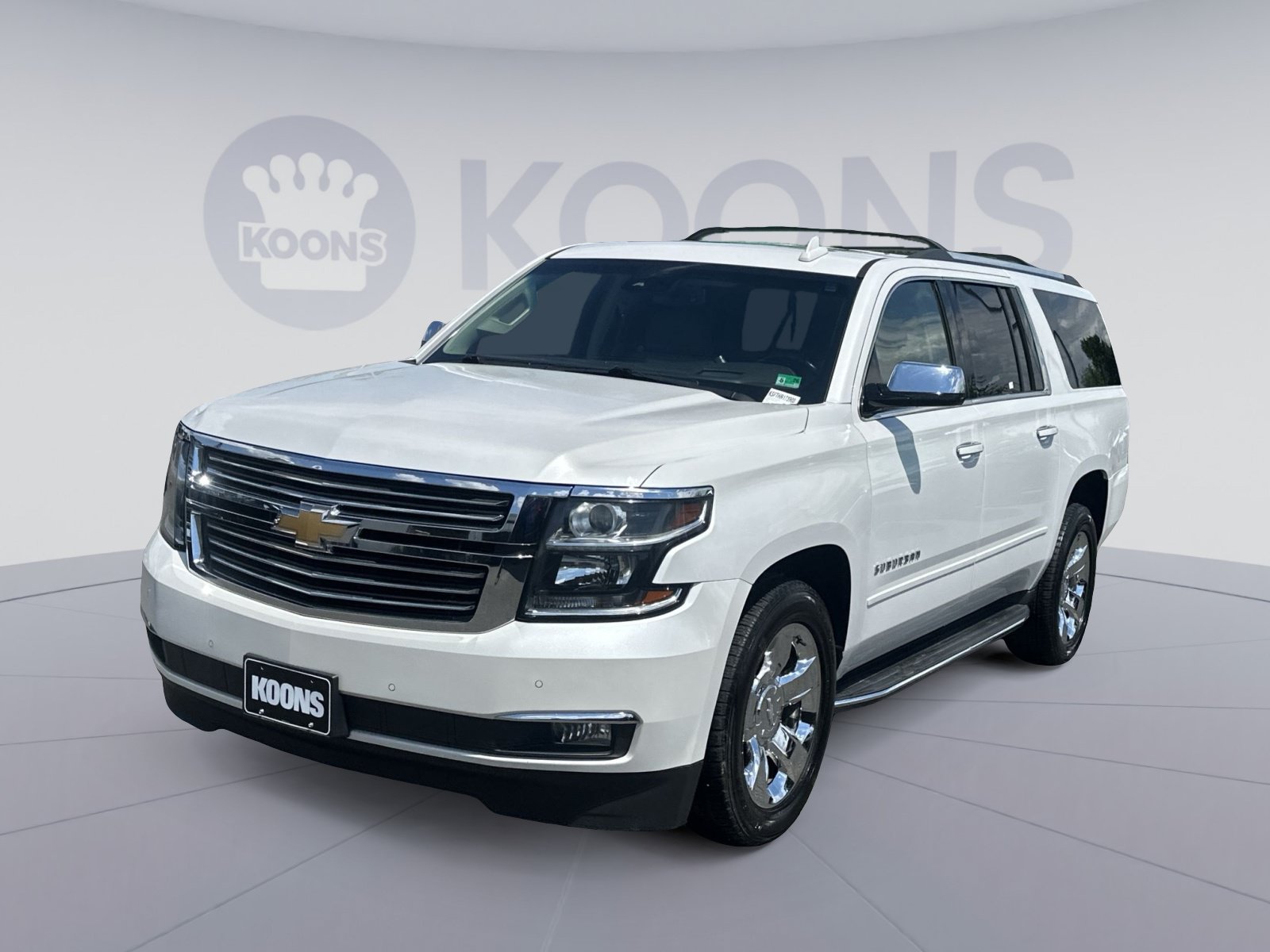 Used 2017 Chevrolet Suburban Premier AWD/4WD image 5