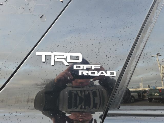 Used 2019 Toyota 4Runner TRD Off-Road image 11