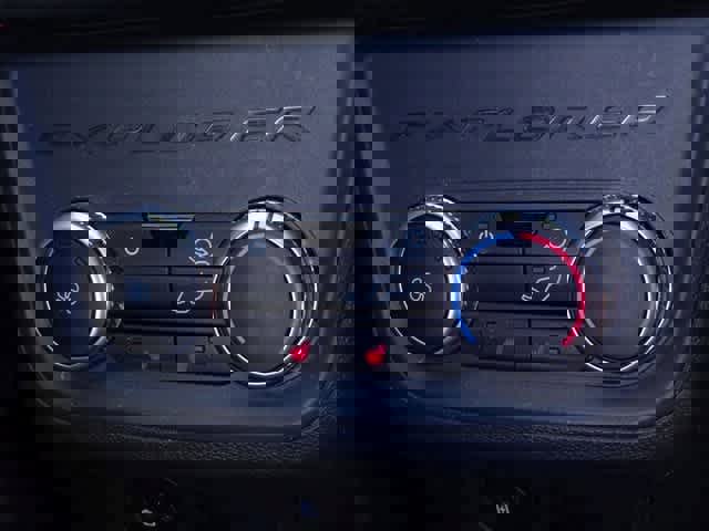 Certified 2025 Ford Explorer ST image 14